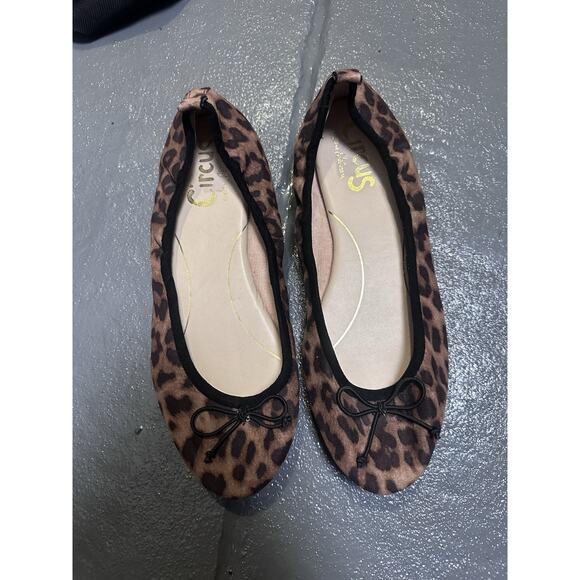 Women's Flat Sam Edelman circus cheetah leopard animal print flexible size 6.5 - Picture 1 of 6